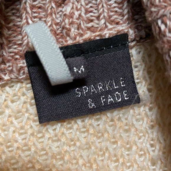 Sparkle & Fade geometric pattern cardigan - Picture 9 of 10